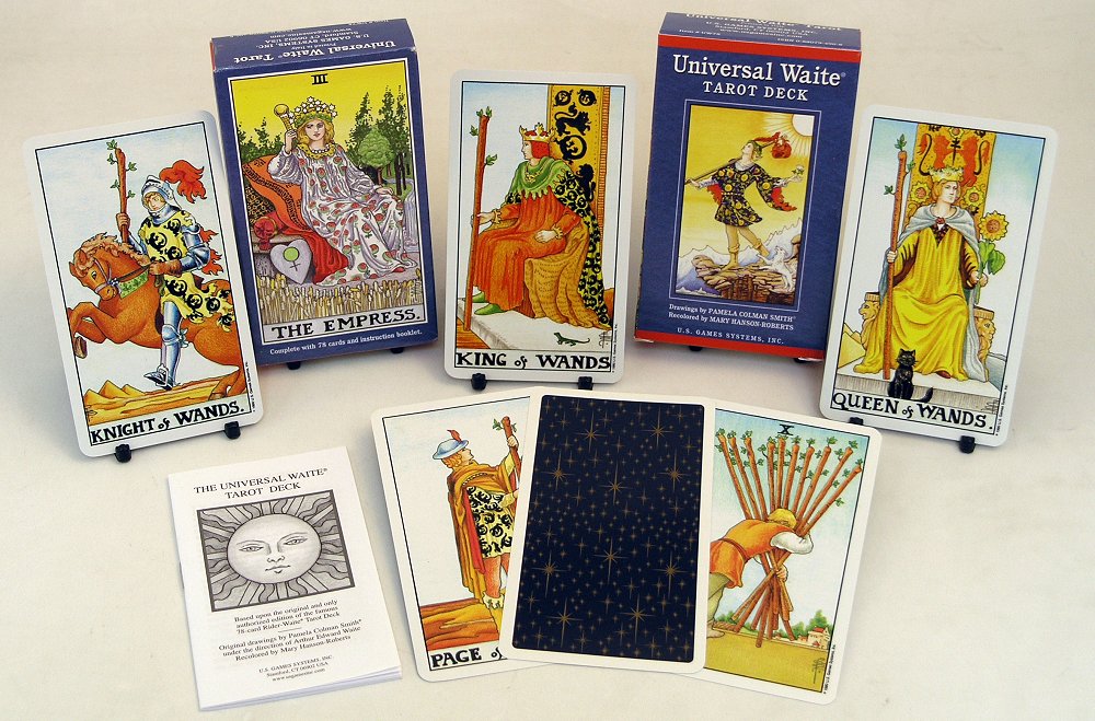 Universal Waite-Smith Tarot Deck